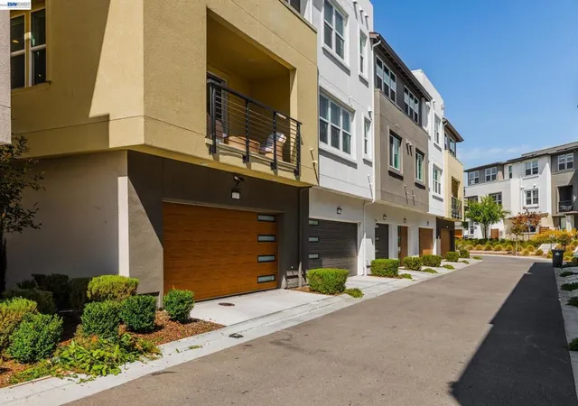 Photo 3 of Condo for sale at 1207 Lorenzini Loop, San Ramon, CA 94583 | MLS# 41145484 | Listing updated on 2026-10-07