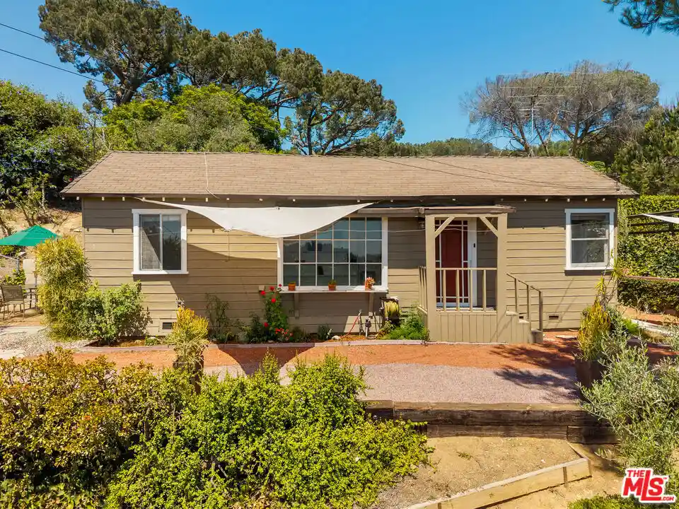 Photo 1 of Single family home for sale at 3104 Roderick Pl, Los Angeles, CA 90065 | MLS# 26868591 | Listing updated on 2026-10-21