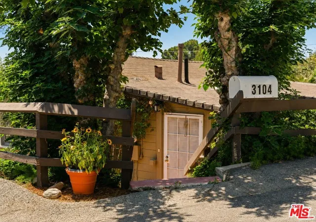 Photo 3 of Single family home for sale at 3104 Roderick Pl, Los Angeles, CA 90065 | MLS# 26868591 | Listing updated on 2026-10-08