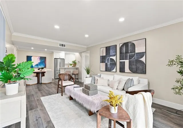 Photo 3 of Sale Pending at 278 N Wilshire #108, Anaheim, CA 92801 | MLS# SR26178807 | Listing updated on 2026-10-09
