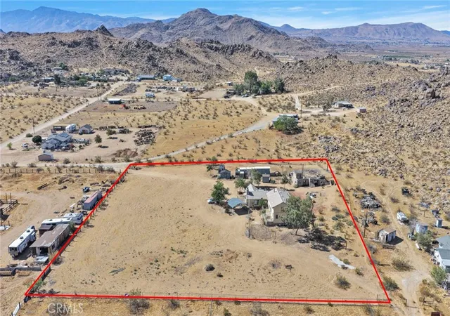 Photo 3 of Single family home for sale at 24716 Mcroberts, Apple Valley, CA 92307 | MLS# HD26178243 | Listing updated on 2026-10-05