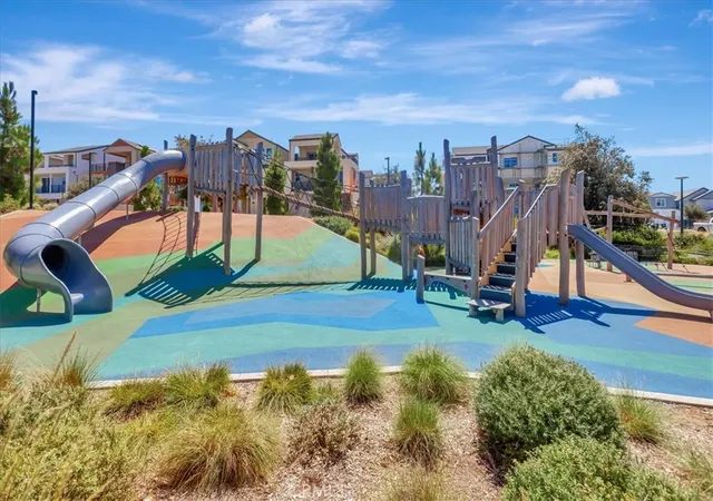 Photo 36 of Sale Pending at 142 Yellow Daisy, Irvine, CA 92618 | MLS# OC26181875 | Listing updated on 2026-10-28
