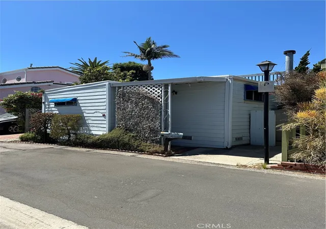 Photo 2 of Manufactured home for sale at 58 Riversea Rd, Seal Beach, CA 90740 | MLS# PW26181977 | Listing updated on 2026-09-13