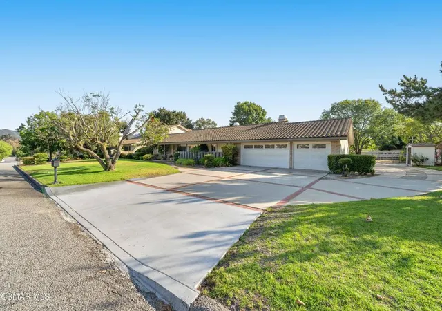 Photo 3 of Mansion for sale at 587 Calle Sequoia, Thousand Oaks, CA 91360 | MLS# 226003966 | Listing updated on 2026-10-09