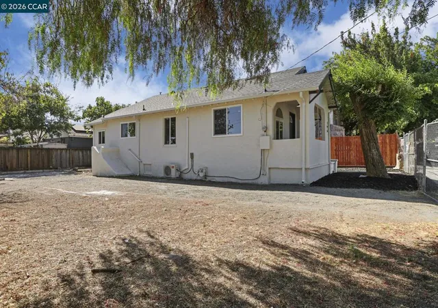 Photo 23 of Sale Pending at 196 N Bella Monte Ave, Bay Point, CA 94565 | MLS# 41145521 | Listing updated on 2026-09-23