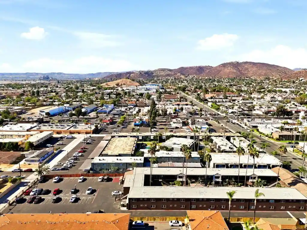 Listing Photo 22 - Condo for sale in 800 N Mollison Ave located at 800 N Mollison Ave, El Cajon, CA 92021 - Unit #51