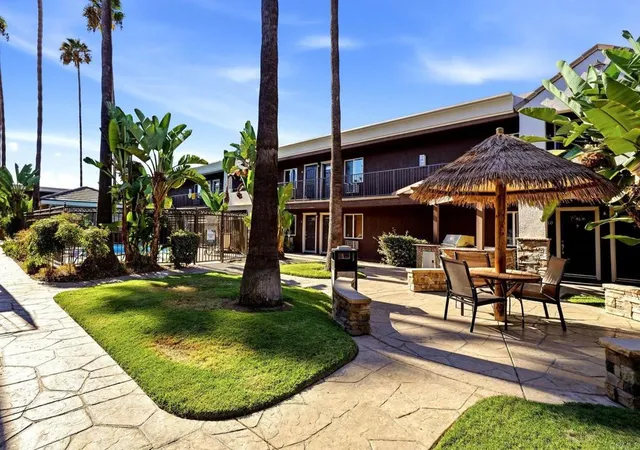 Listing Photo 3 - Condo for sale in building located at 800 N Mollison Ave, El Cajon, CA 92021 - Unit #51