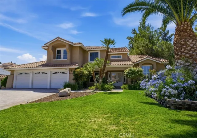 Photo 2 of Single family home for sale at 41066 Rimfield Dr, Palmdale, CA 93551 | MLS# SR26173306 | Listing updated on 2026-09-23