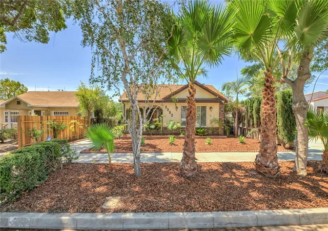 Multi family home for sale at 3352 Larga, Los Angeles, CA 90039 | MLS# GD26181595