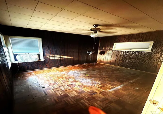 Photo 11 of Sale Pending at 991 Connecticut St, Imperial Beach, CA 91932 | MLS# NDP2607828 | Listing updated on 2026-10-02