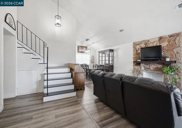 Photo 3 of Sale Pending at 15 Plumas Ct, Bay Point, CA 94565 | MLS# 41145540 | Listing updated on 2026-10-05