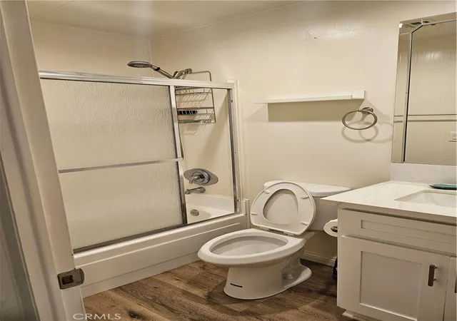 Photo 4 of Manufactured home for sale at 17700 Avalon Blvd #193, Carson, CA 90746 | MLS# CV26182279 | Listing updated on 2026-10-02