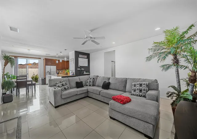 Photo 3 of Single family home for sale at 52520 Avenida Herrera, La Quinta, CA 92253 | MLS# 219151633DA | Listing updated on 2026-10-01