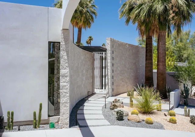 Photo 3 of Single family home for sale at 74895 Canterbury Ct, Palm Desert, CA 92260 | MLS# 219151638DA | Listing updated on 2026-09-10