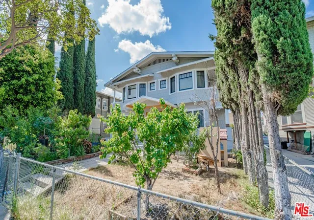 Photo 2 of Multi family home for sale at 1674 W 25th Street, Los Angeles, CA 90007 | MLS# 26874121 | Listing updated on 2026-09-08