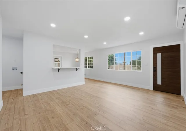 Photo 1 of Single family home for sale at 623 S Mistletoe Ave, San Jacinto, CA 92583 | MLS# PW26182354 | Listing updated on 2026-10-28