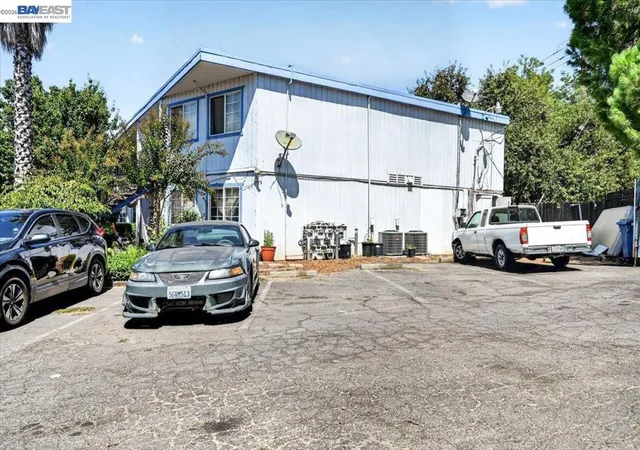 Photo 3 of Multi family home for sale at 2643 Furmint Way, Rancho Cordova, CA 95670 | MLS# 41145566 | Listing updated on 2026-09-29