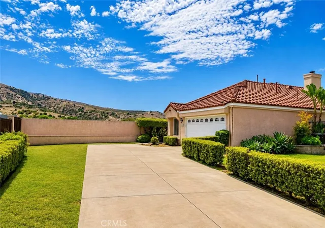 Photo 2 of Single family home for sale at 6035 Nicosia Way, Yorba Linda, CA 92887 | MLS# PW26182382 | Listing updated on 2026-09-14