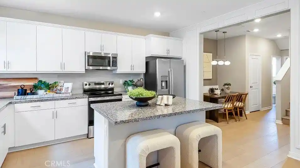 Listing Photo 1 - Condo for sale in 1743 Phantom Ln located at 1743 Phantom Ln, Rialto, CA 92376 - Unit 1743 Phantom Ln
