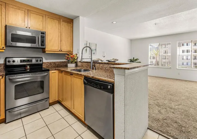 Condo for sale at 8889 Caminito Plz Centro #7225, San Diego, CA 92122 | MLS# 260020388SD