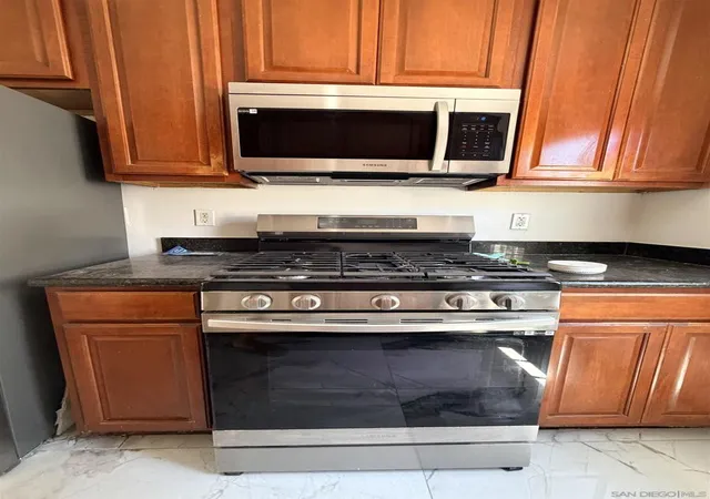 Listing Photo 3 - Condo for sale in building located at 1507 S 40th, San Diego, CA 92113 - Unit #B