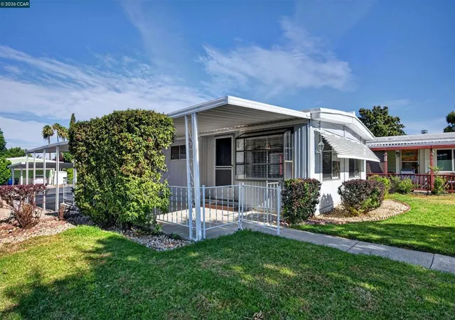 Photo 2 of Sale Pending at 2115 Dalis, Concord, CA 94520 | MLS# 41145590 | Listing updated on 2026-09-24