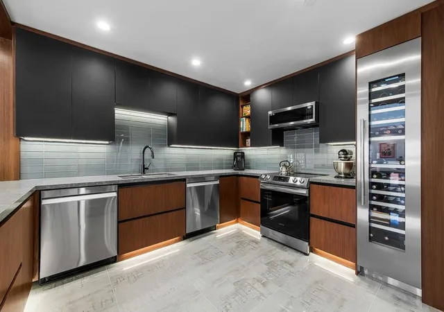 Photo 3 of Condo for sale at 500 E Amado Rd #223, Palm Springs, CA 92262 | MLS# 219151644DA | Listing updated on 2026-10-07