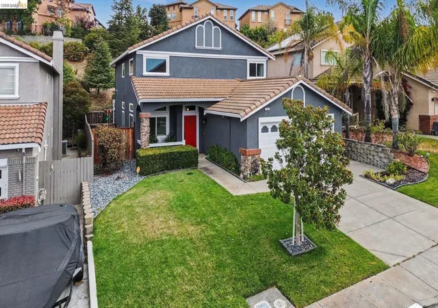 Photo 1 of Sale Pending at 1164 Legend Cir, Vallejo, CA 94591 | MLS# 41145593 | Listing updated on 2026-09-02