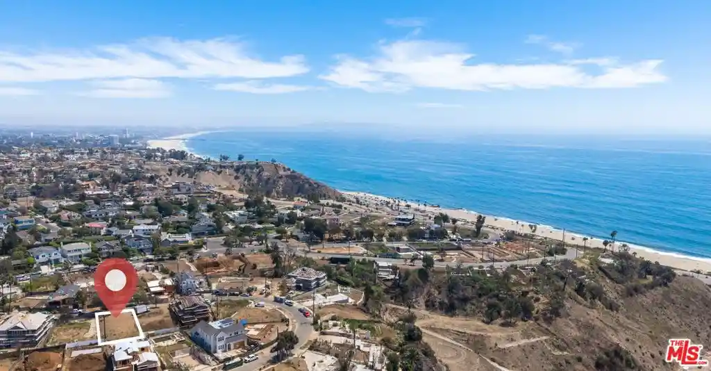 Photo 1 of Land for sale at 539 Muskingum Pl, Pacific Palisades, CA 90272 | MLS# 26874433 | Listing updated on 2026-10-30