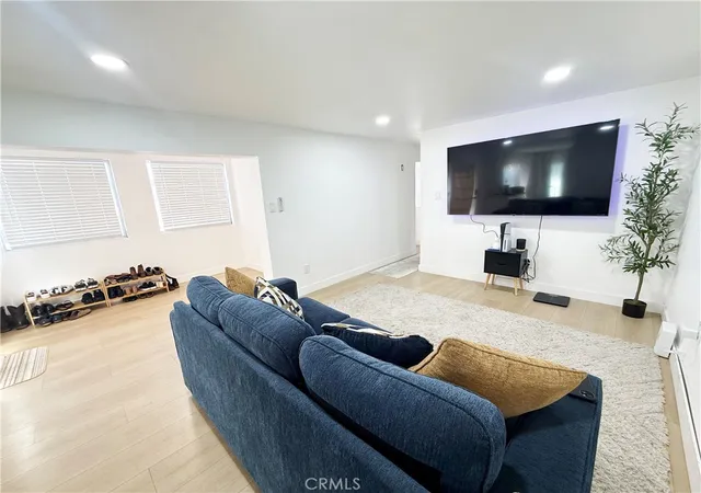 Photo 3 of Manufactured home for sale at 2767 West 1st St #35, Santa Ana, CA 92703 | MLS# CV26169844 | Listing updated on 2026-09-20