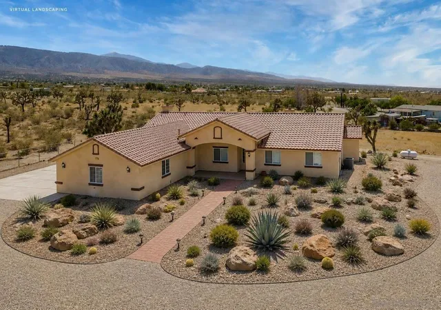 Single family home for sale at 11926 Golden View Rd, Pinon Hills, CA 92372 | MLS# 260020427SD
