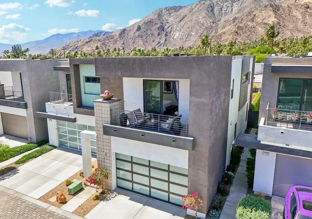 Photo 1 of Single family home for sale at 2699 Majestic Way, Palm Springs, CA 92262 | MLS# 219151657DA | Listing updated on 2026-09-13