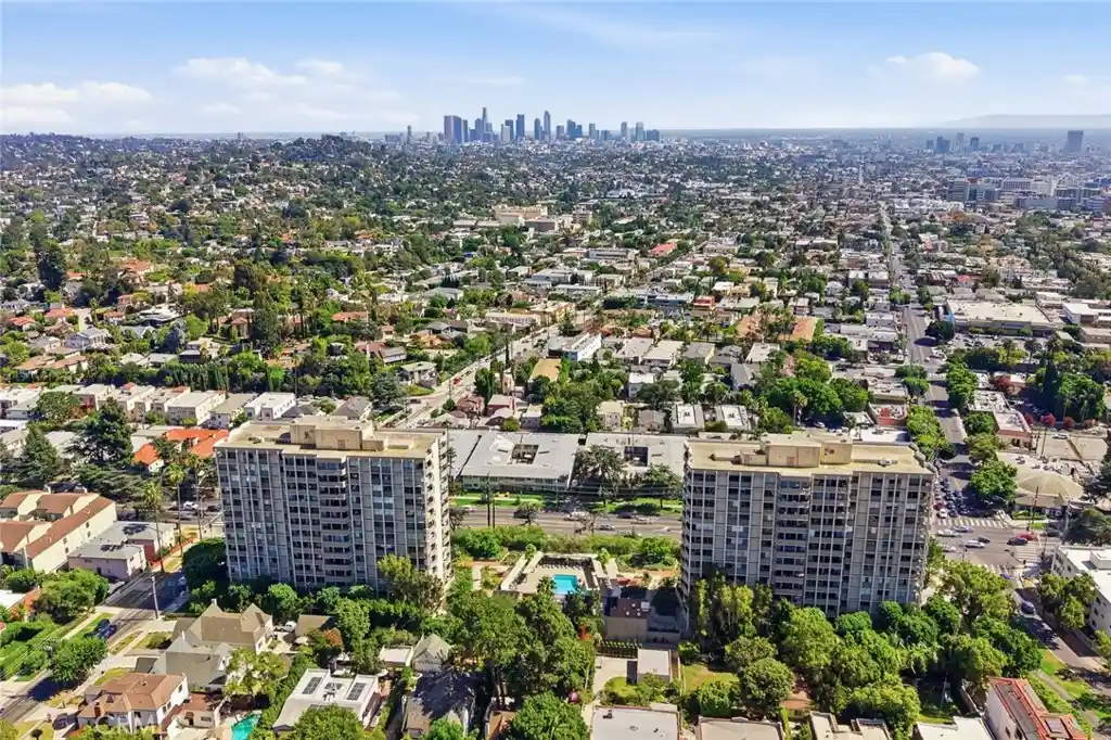 Listing Photo 49 - Condo for sale in 4455 Los Feliz Blvd located at 4455 Los Feliz Blvd, Los Angeles, CA 90027 - Unit #601