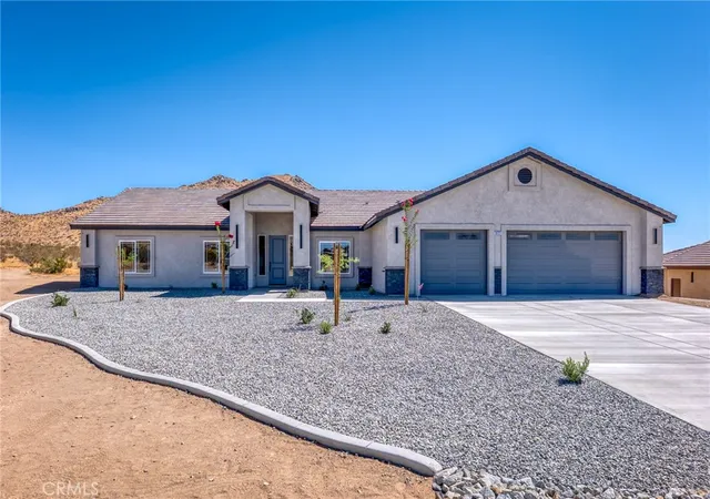 Photo 2 of Single family home for sale at 19721 Roanoke Rd, Apple Valley, CA 92307 | MLS# JT26182569 | Listing updated on 2026-10-06