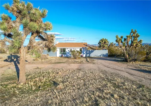 Photo 1 of Single family home for sale at 3567 Condalia Ave, Yucca Valley, CA 92284 | MLS# JT26175798 | Listing updated on 2026-09-13