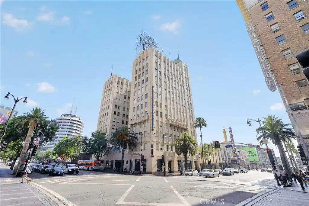 Condo for sale at 6253 Hollywood #602, Los Angeles, CA 90028 | MLS# PW26182765