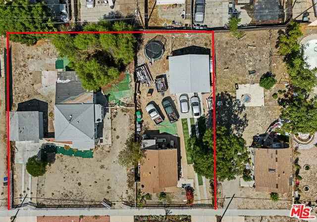 Photo 1 of Sale Pending at 427 E Main St, San Jacinto, CA 92583 | MLS# 26874959 | Listing updated on 2026-09-11