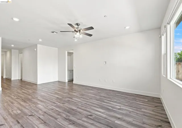 Photo 4 of Single family home for sale at 5330 Clauzetto Way, Antioch, CA 94531 | MLS# 41145636 | Listing updated on 2026-10-08