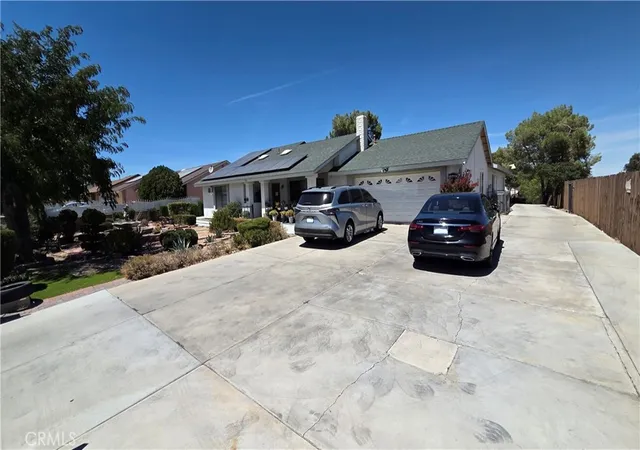 Photo 1 of Single family home for sale at 14262 La Mesa Rd, Victorville, CA 92392 | MLS# CV26180286 | Listing updated on 2026-09-22