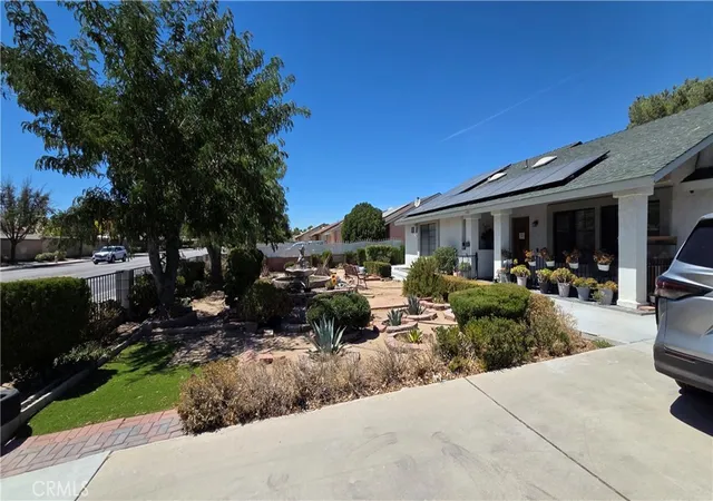 Photo 2 of Single family home for sale at 14262 La Mesa Rd, Victorville, CA 92392 | MLS# CV26180286 | Listing updated on 2026-09-22