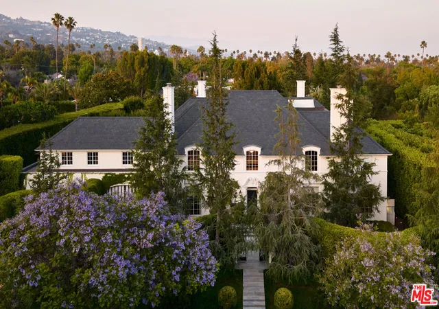 Photo 1 of Mansion for sale at 826 Greenway Dr, Beverly Hills, CA 90210 | MLS# 26874523 | Listing updated on 2026-09-13
