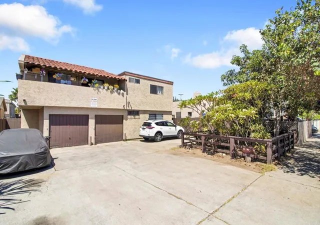 Listing Photo 4 - Condo for sale in building located at 4150 45th St, San Diego, CA 92105 - Unit #7