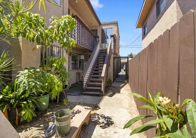 Listing Photo 5 - Condo for sale in building located at 4150 45th St, San Diego, CA 92105 - Unit #7
