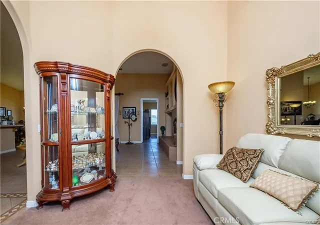 Photo 4 of Single family home for sale at 18572 Olalee Ln, Apple Valley, CA 92307 | MLS# HD26176394 | Listing updated on 2026-10-04
