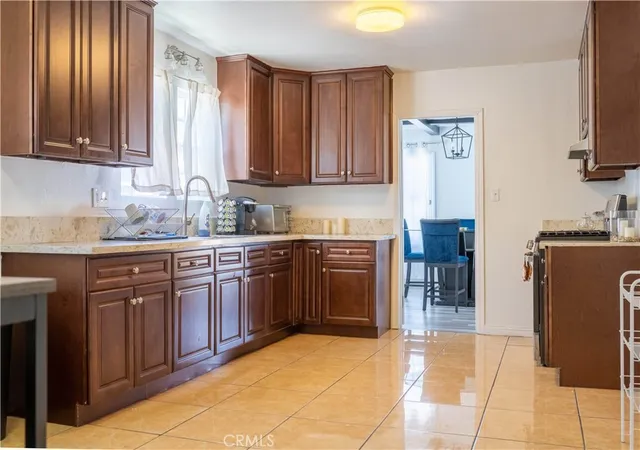 Photo 4 of Single family home for sale at 3208 W 74th Street, Los Angeles, CA 90043 | MLS# SR26178368 | Listing updated on 2026-10-30