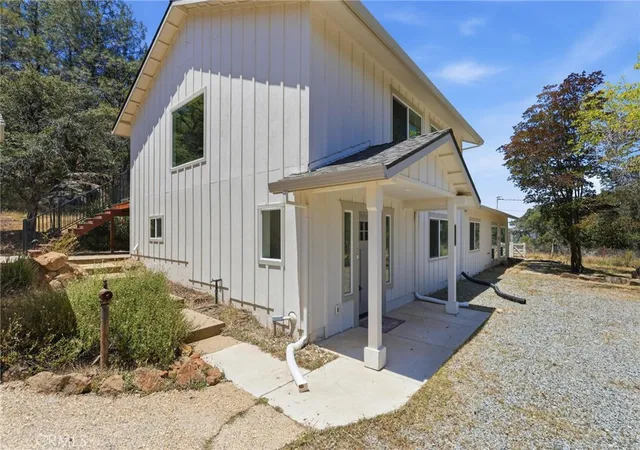 Photo 3 of Single family home for sale at 16153 Indian Springs Rd, Penn Valley, CA 95946 | MLS# PA26126249 | Listing updated on 2026-10-01