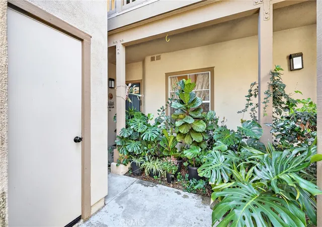 Photo 2 of Condo for sale at 96 Abrigo, Rancho Santa Margarita, CA 92688 | MLS# PW26182892 | Listing updated on 2026-10-04
