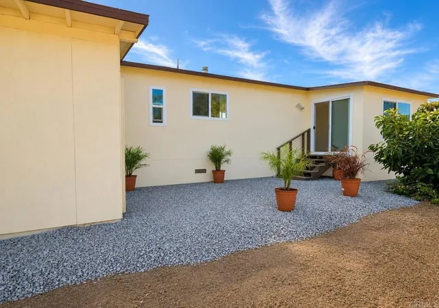 Photo 2 of Manufactured home for sale at 1843 Canyon Hts Rd, Fallbrook, CA 92028 | MLS# NDP2607875 | Listing updated on 2026-09-13