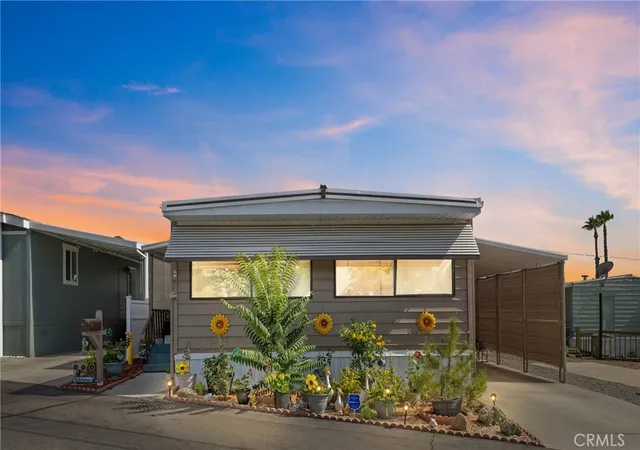 Photo 1 of Manufactured home for sale at 1700 S State St #6, Hemet, CA 92543 | MLS# SW26183111 | Listing updated on 2026-09-20