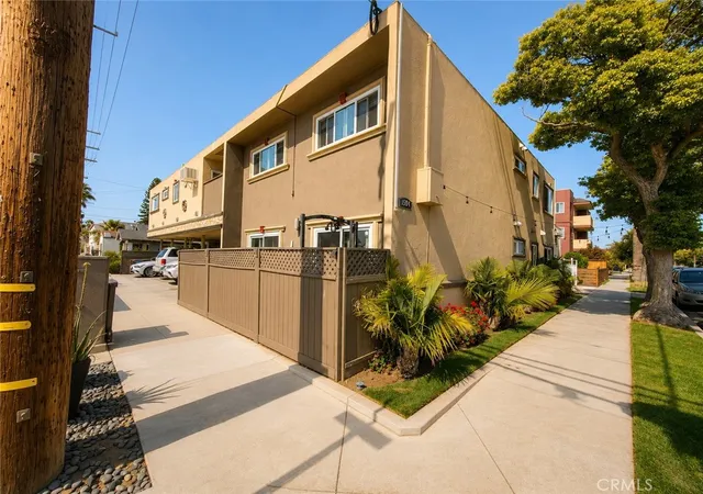 Photo 3 of Multi family home for sale at 1805 East 6th, Long Beach, CA 90802 | MLS# RS26183158 | Listing updated on 2026-09-11